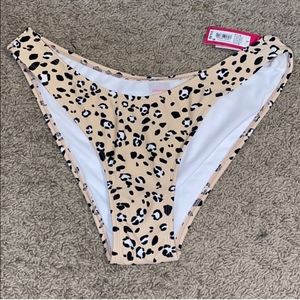 NWT - Leopard Bikini Bottom - High Leg Scoop Waist